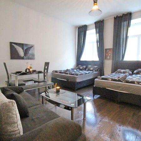 23Sam Apartment Vienna 23 Malfattigasse エクステリア 写真