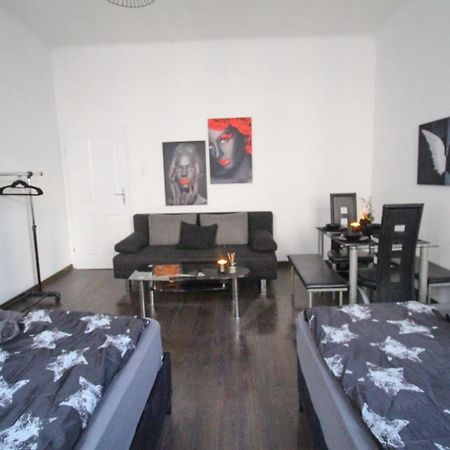 23Sam Apartment Vienna 23 Malfattigasse エクステリア 写真